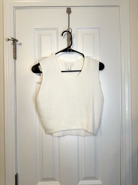 House of Harlow 1960 White Ribbed Cropped Tank